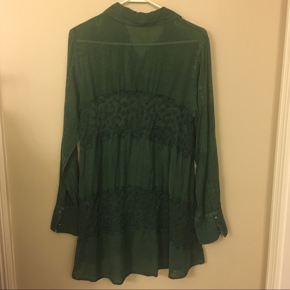 We the Free Button Up Tunic - Picture 2 of 5